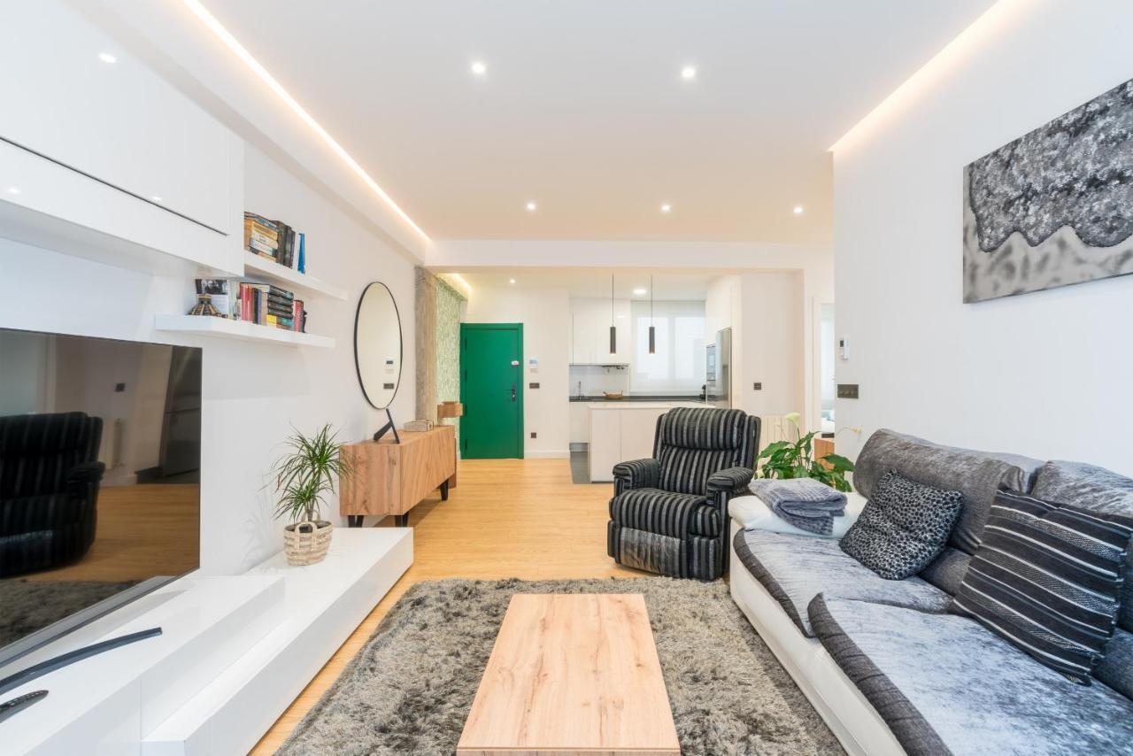 Tiboli Apartment By People Rentals Bilbao Buitenkant foto